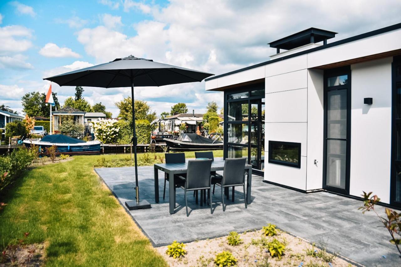 Marinapark Residentie Nieuw Loosdrecht Villa Exterior photo